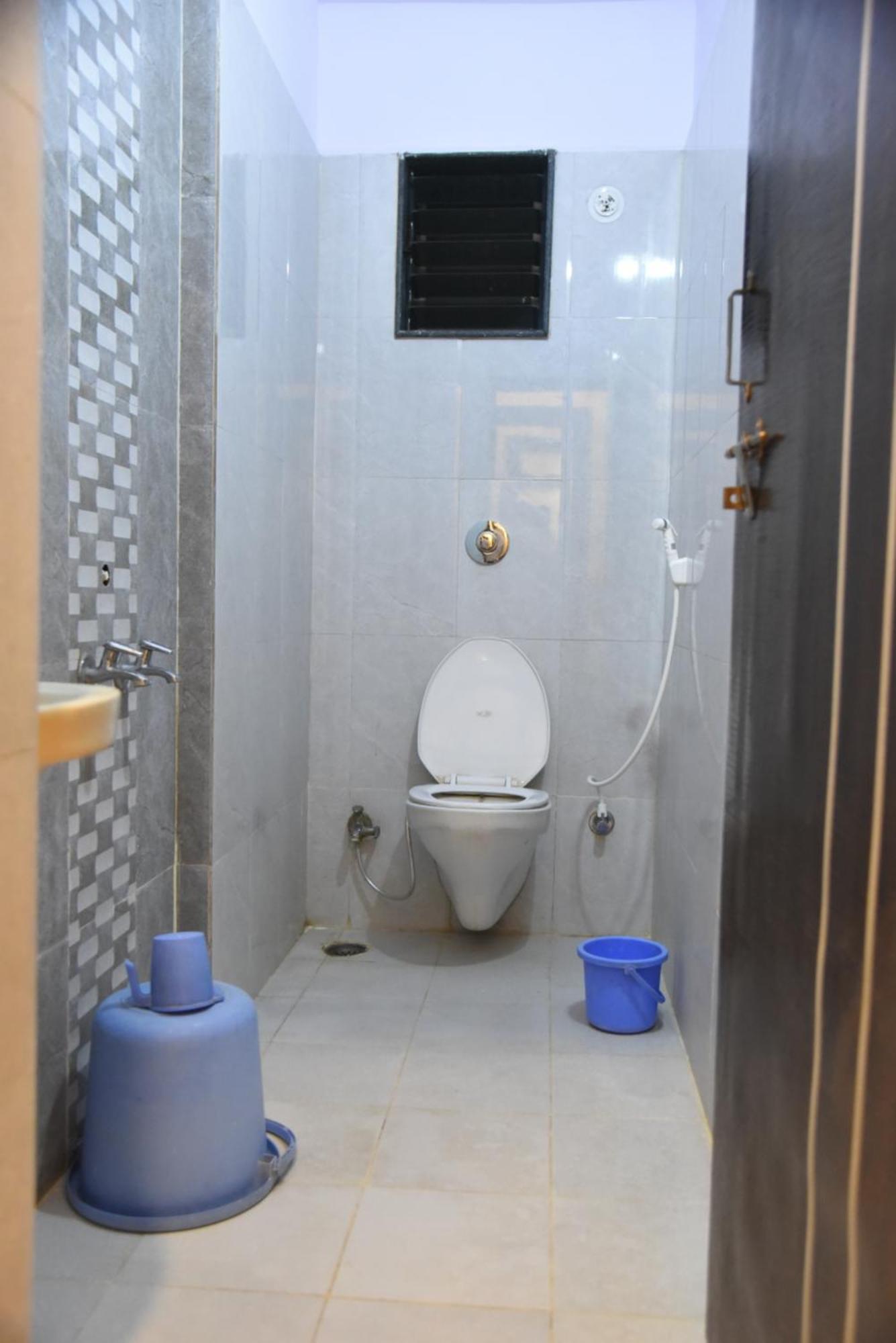 Hotel Sai Santosh Shirdi Exterior foto